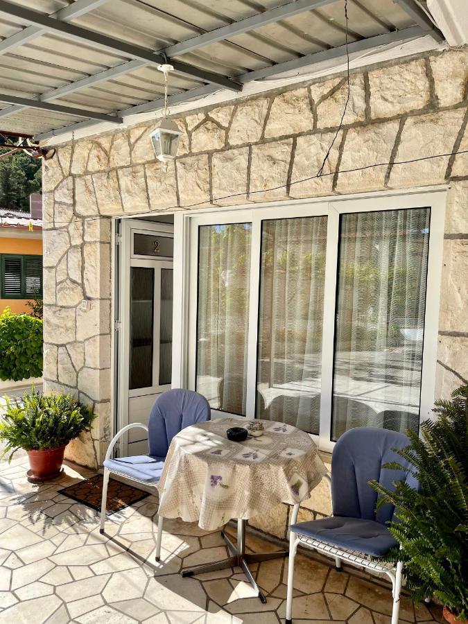 Rooms & Apartments Tepsa - Centre Hvar Town Eksteriør bilde